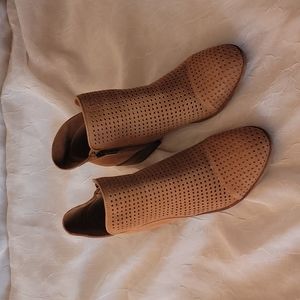 Sam Edelman Pamina Perforated Bootie